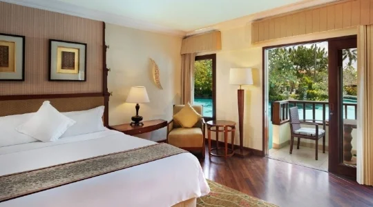 デラックスラグーンアクセス